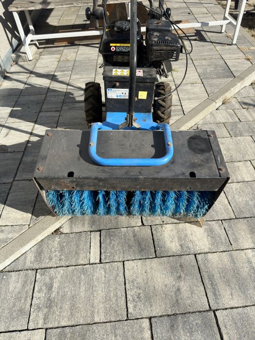 Zamiatarka spalinowa Gude GKM 6,5 eco