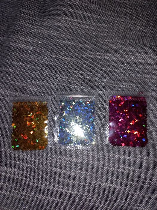 Holograficzne motyle