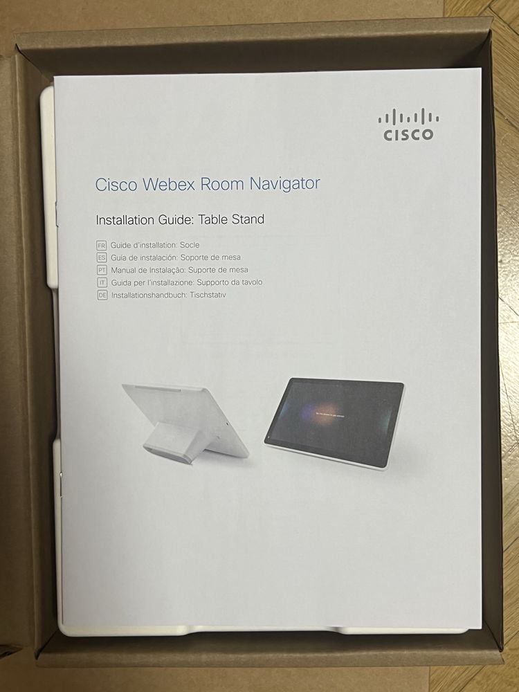 Відеоконференція Cisco Webex Room Kit Navigator