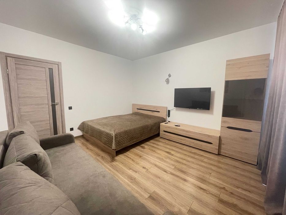 Довгострокова оренда квартири, я - власник, ЖК Династія, паркомісце