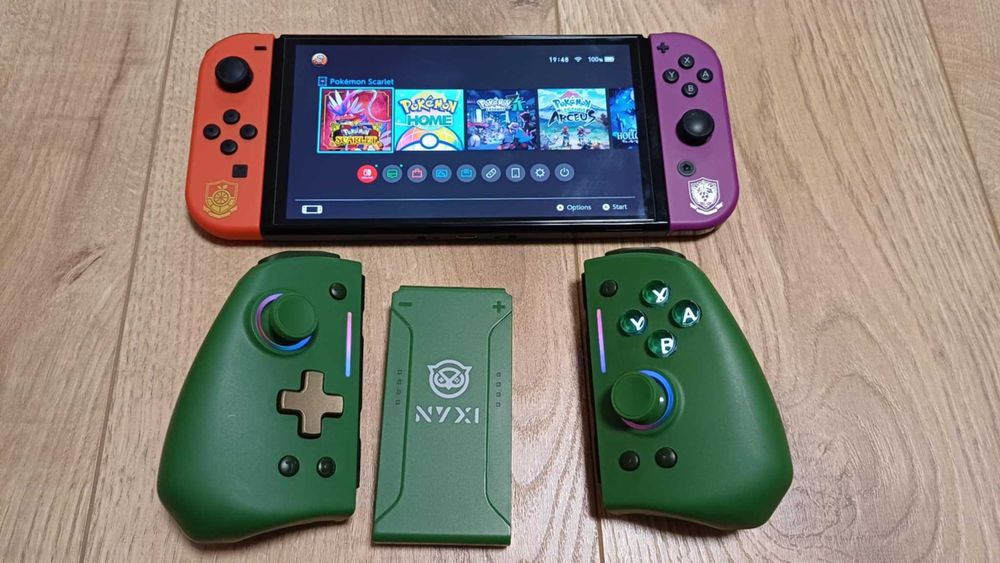 Konsola Nintendo Switch OLED Pokemon +etui, szkło ochronne i kontroler