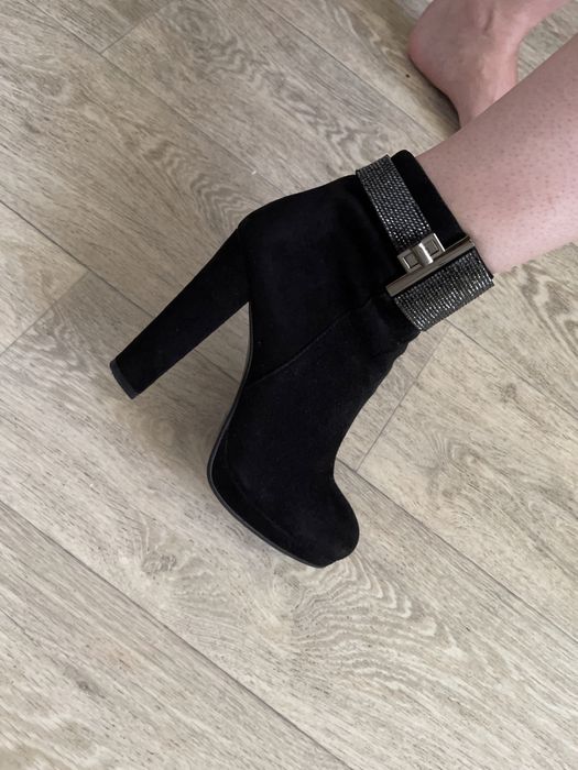 Напівчеревики.