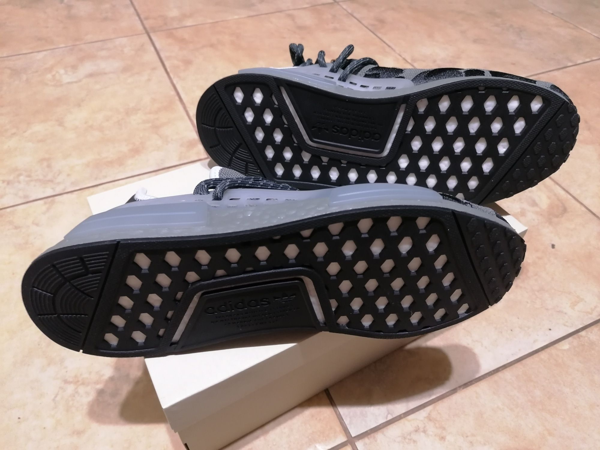 Adidas x Pharrell Williams HU NMD Animal Print 42 2/3 OKAZJA!