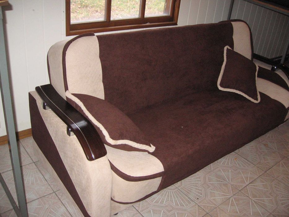 sofy  kanapy   kazdy   kolor