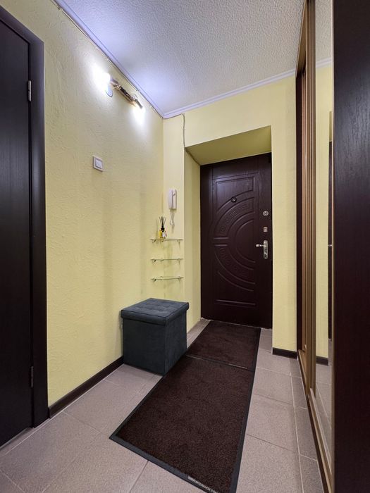 Купите однокомнатную квартиру на проспекте Мануйловський, Радистов