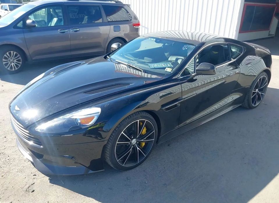 Aston Martin Vanquish