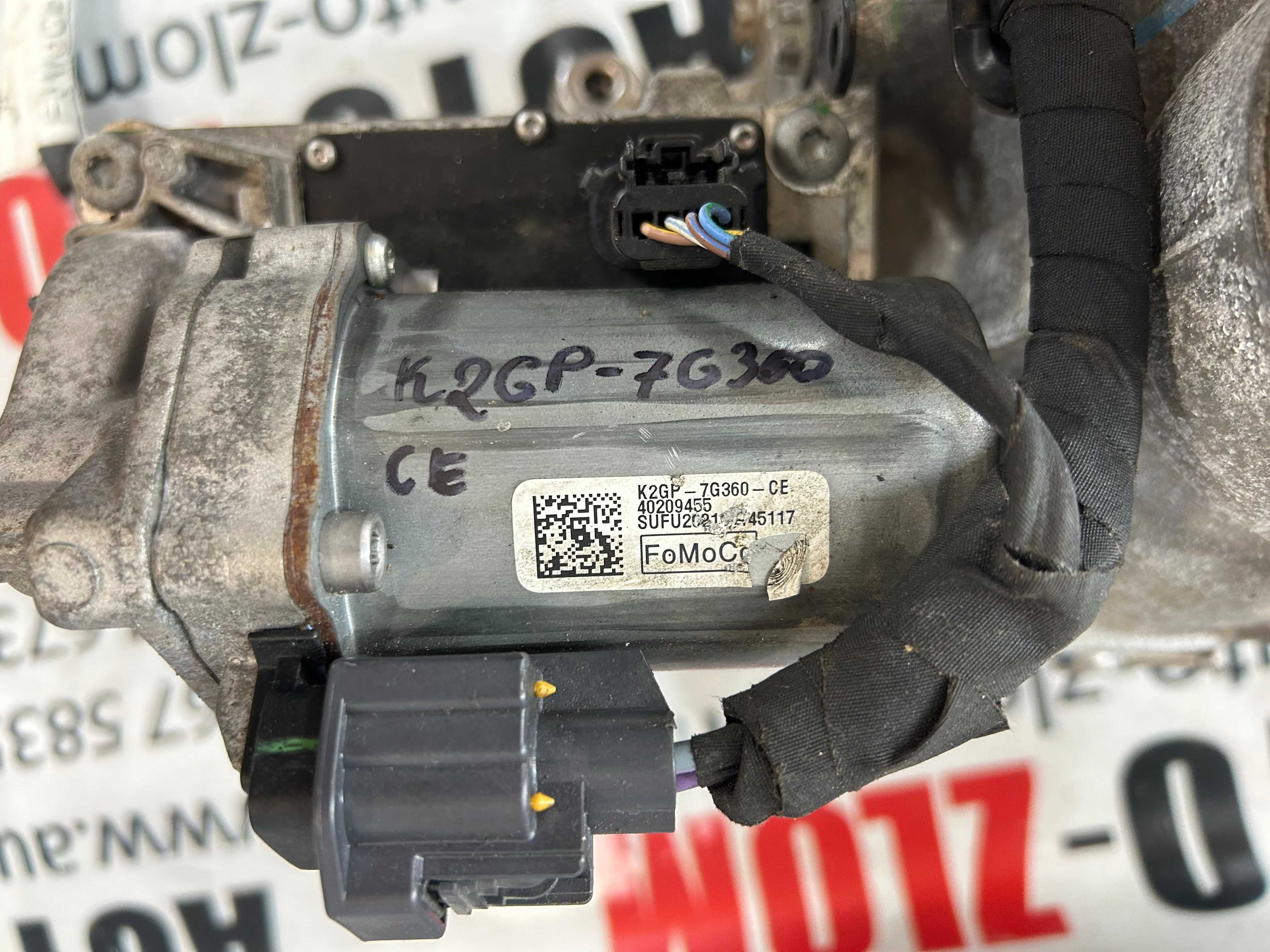 Роздатка Ford Kuga/Escape 2.0 ecoboost  LX67-7L486-AF