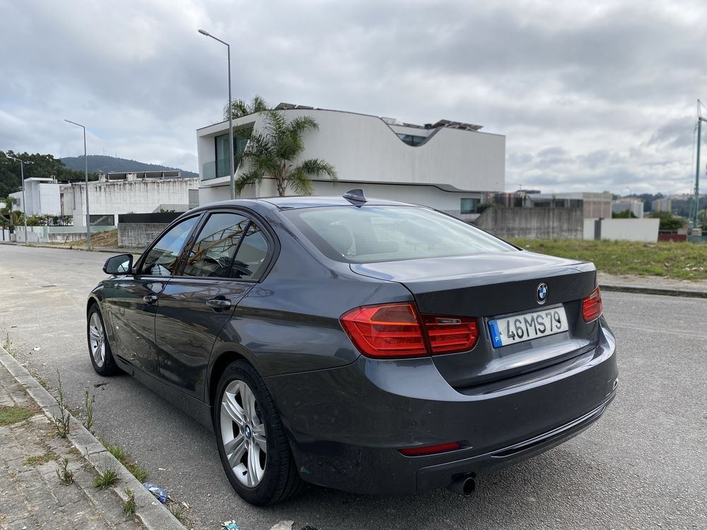 Bmw 318 versao sport nacional automatico