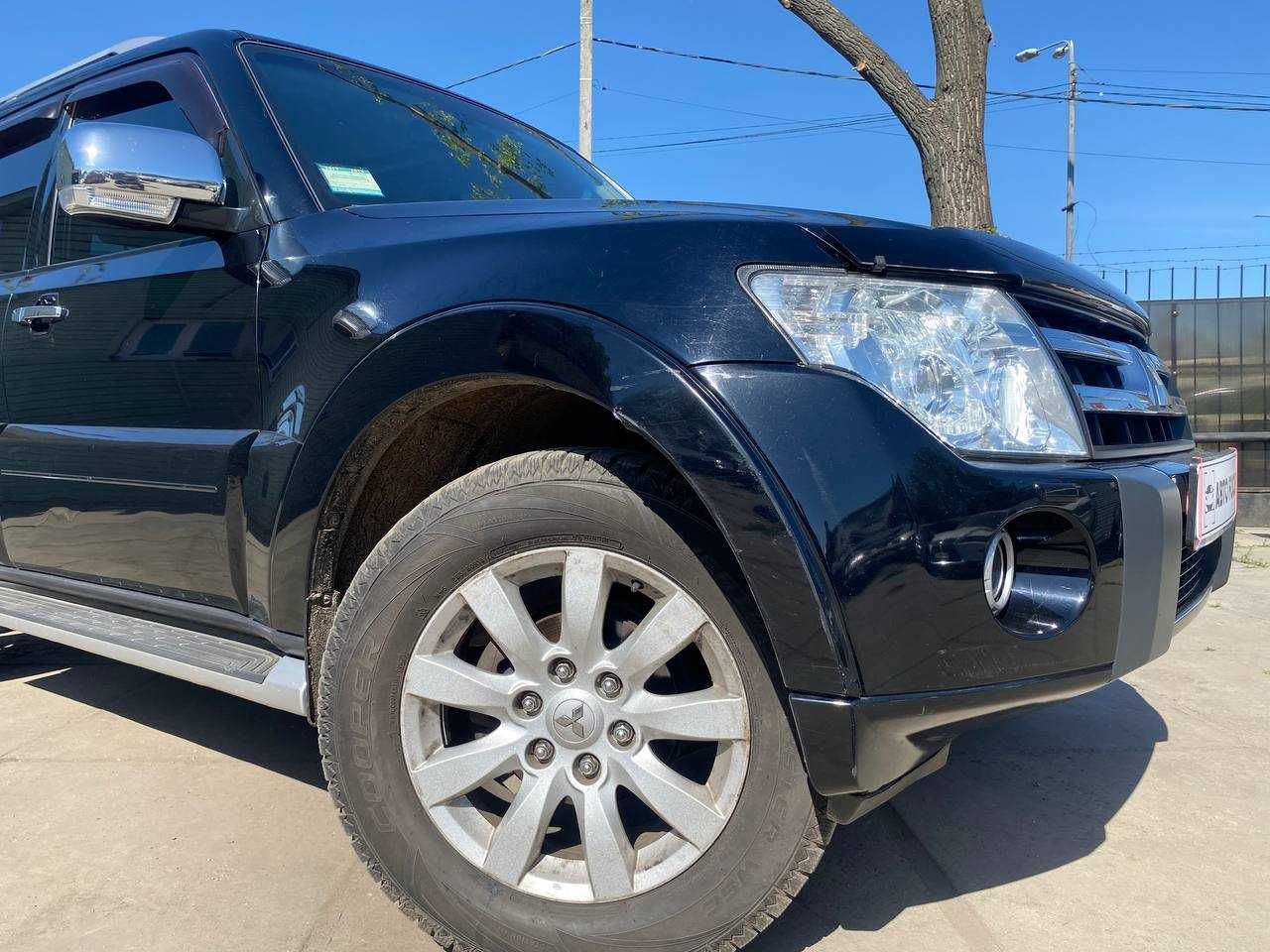 Mitsubishi Pajero Wagon 2011 A/T 3.0 Газ/бензин - ОБМІН/РОЗСТРОЧКА