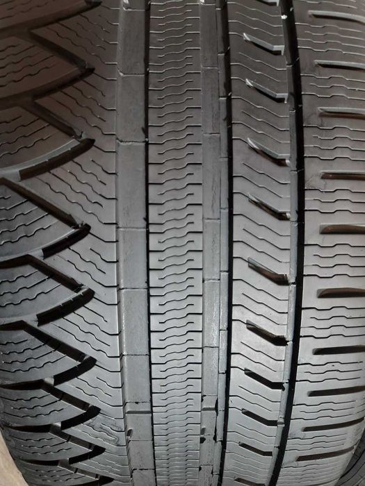 Шини 7мм 245/40 R18 MICHELIN PilotAlpin 3 б/у зима склад