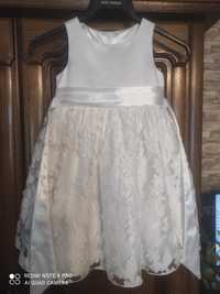 Sukienka biała do chrztu