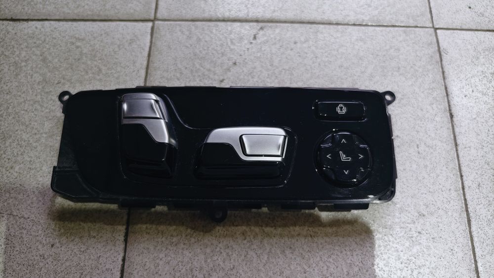 Кнопки управления сидения BMW