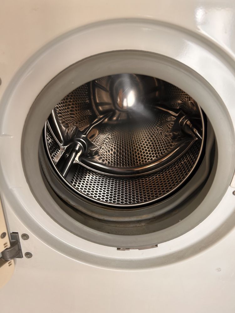 Máquina de lavar roupa Hoover