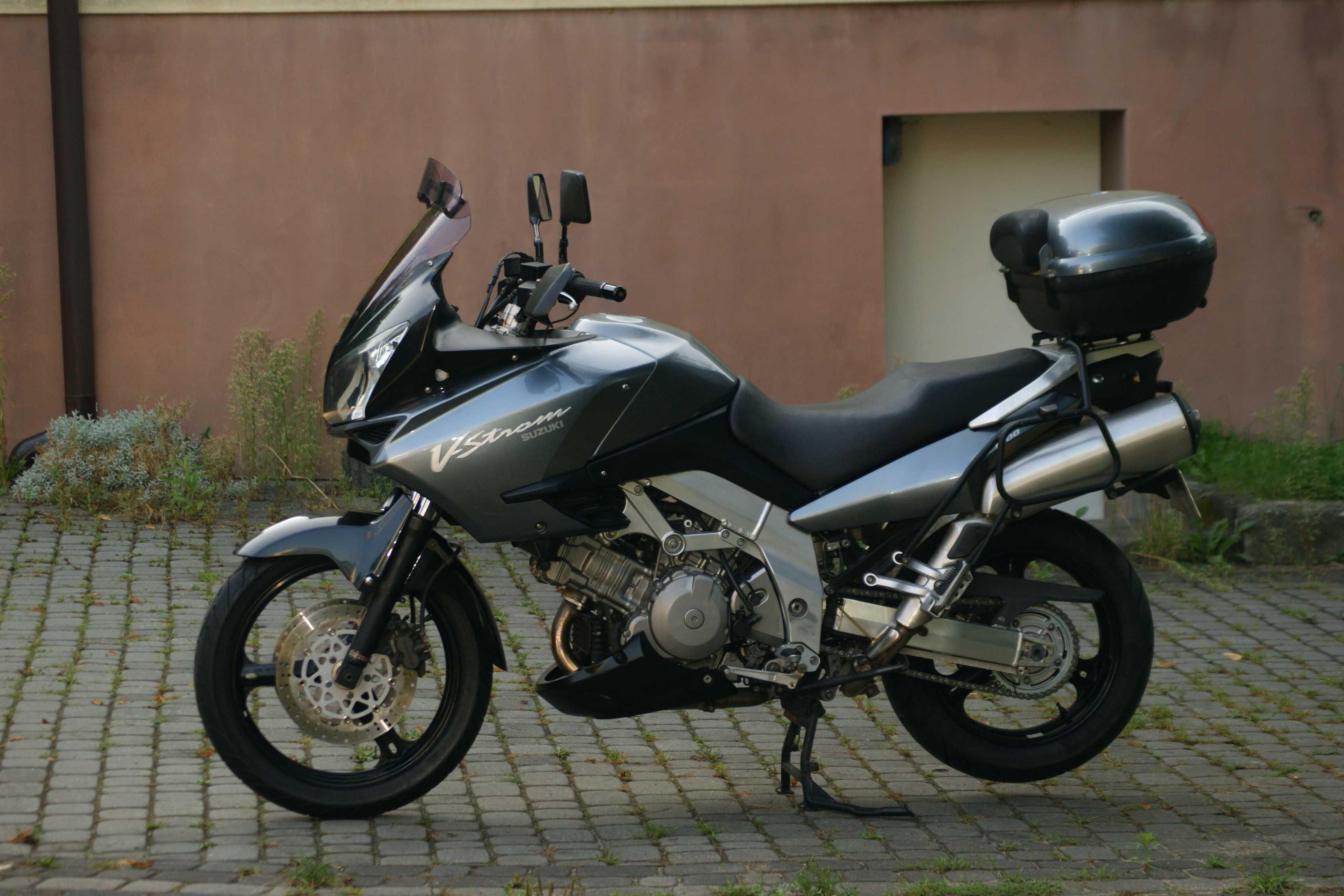 Suzuki V-strom 1000,DL 1000.