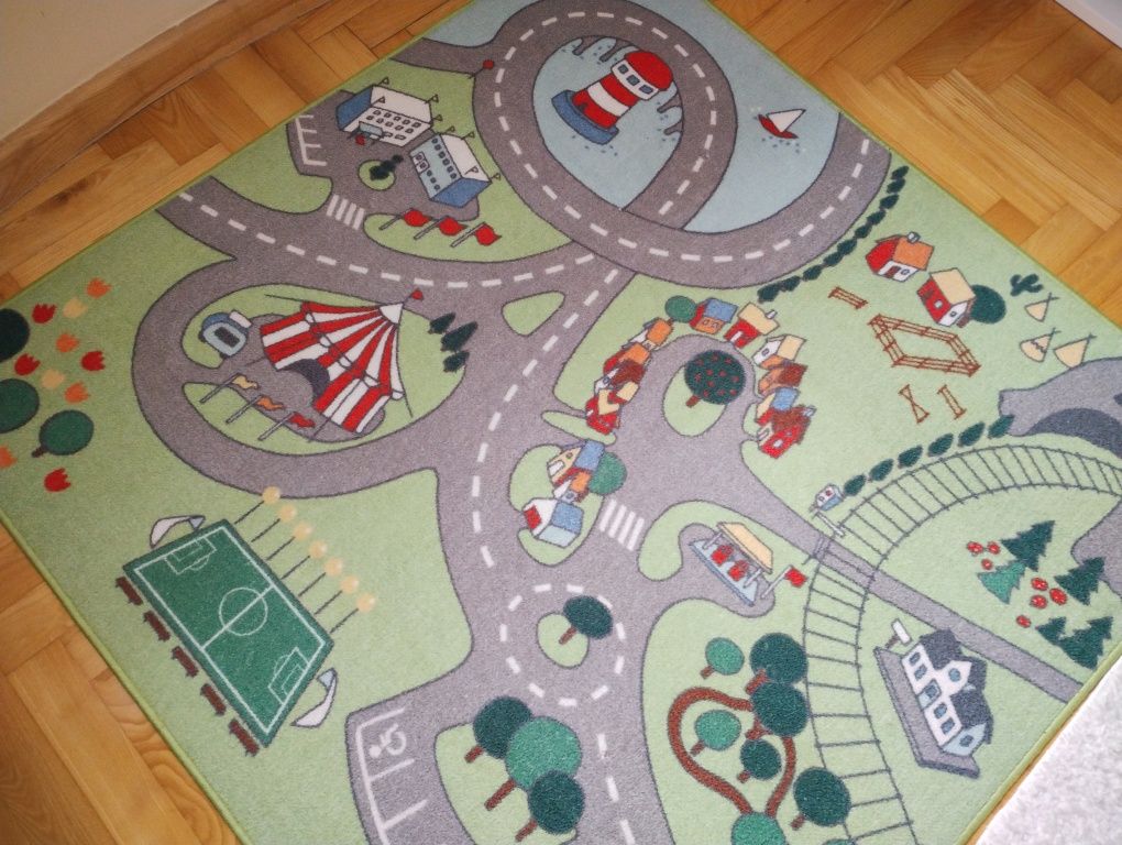 Dywan Ikea ulice 130x135