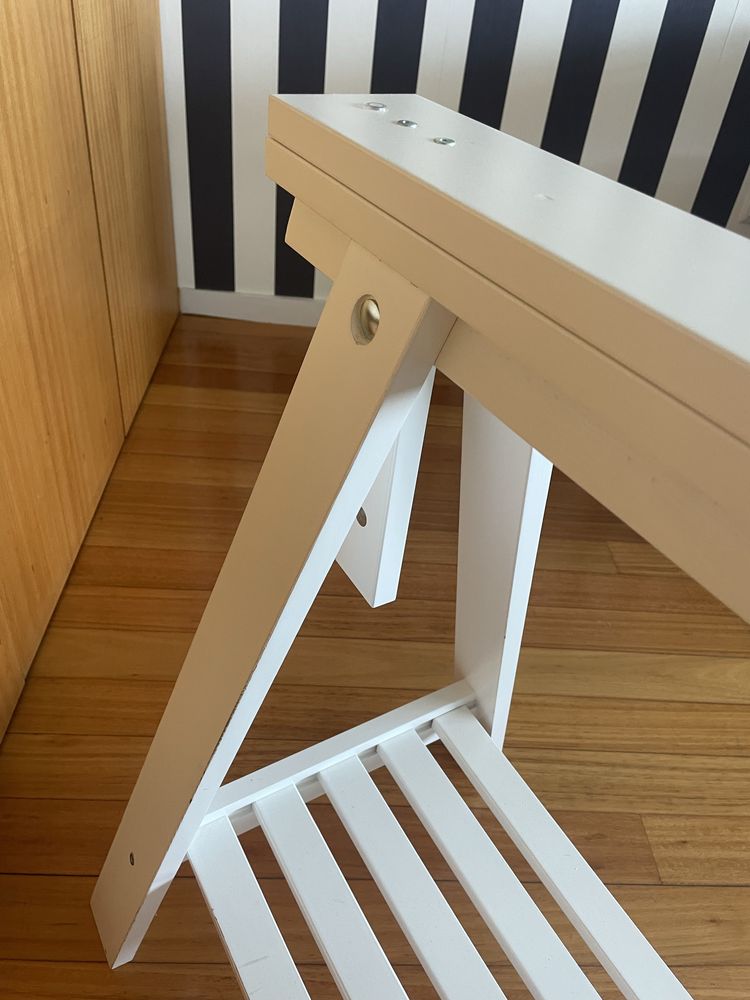 Cavalete Madeira branco para mesa, marca IKEA 70X70/100 cm