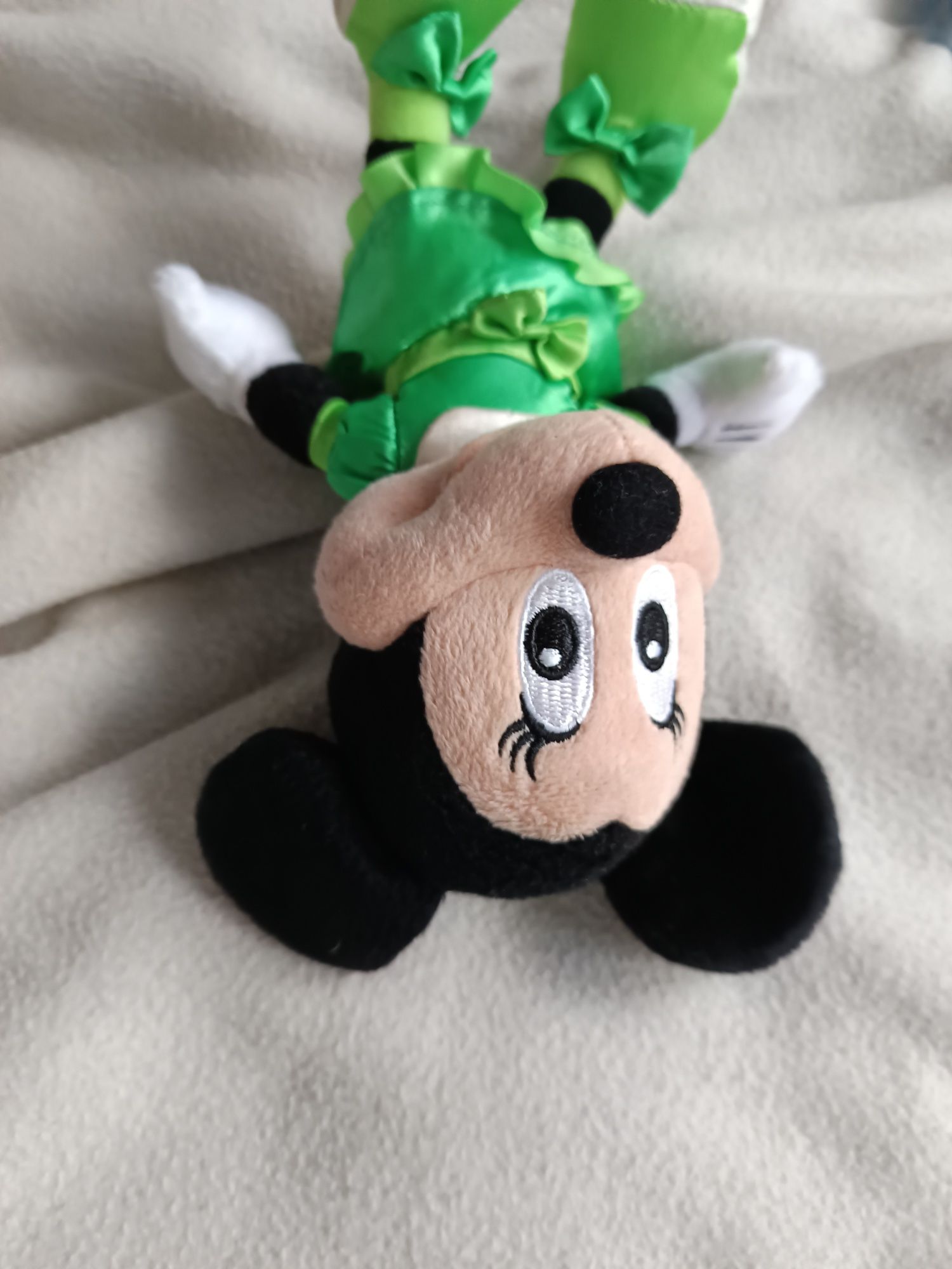 Pluszak Miki Maus myszka Miki  Disney ok 20 cm