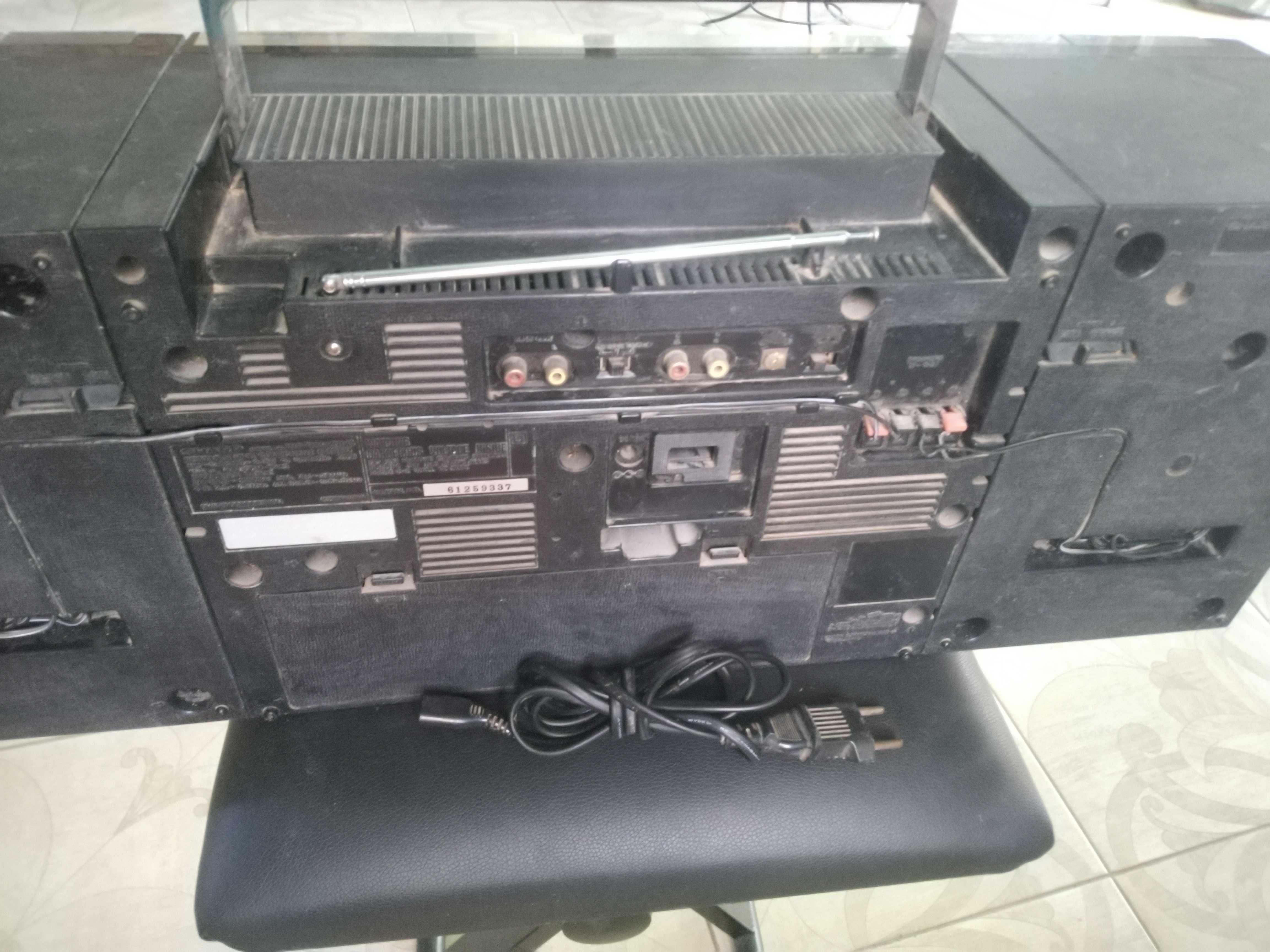 Стереомагнитола двухкассетная Sharp WF-939Z (BK)
