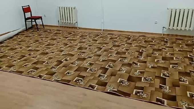 Продам новые ковры и ковровые дорожки для пола отличного качества .