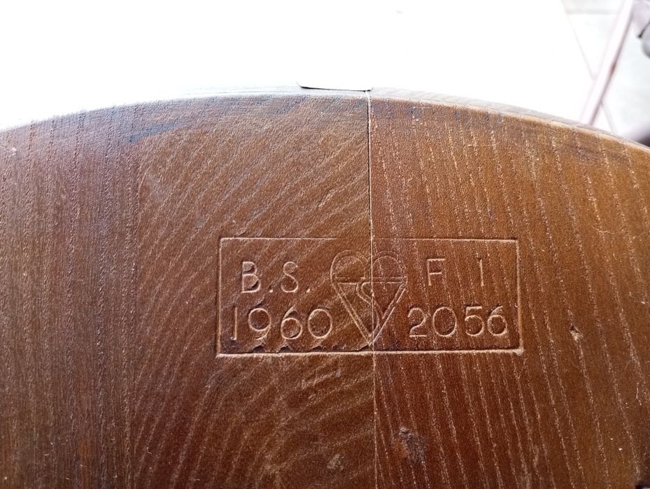 Krzesła, dwie sztuki