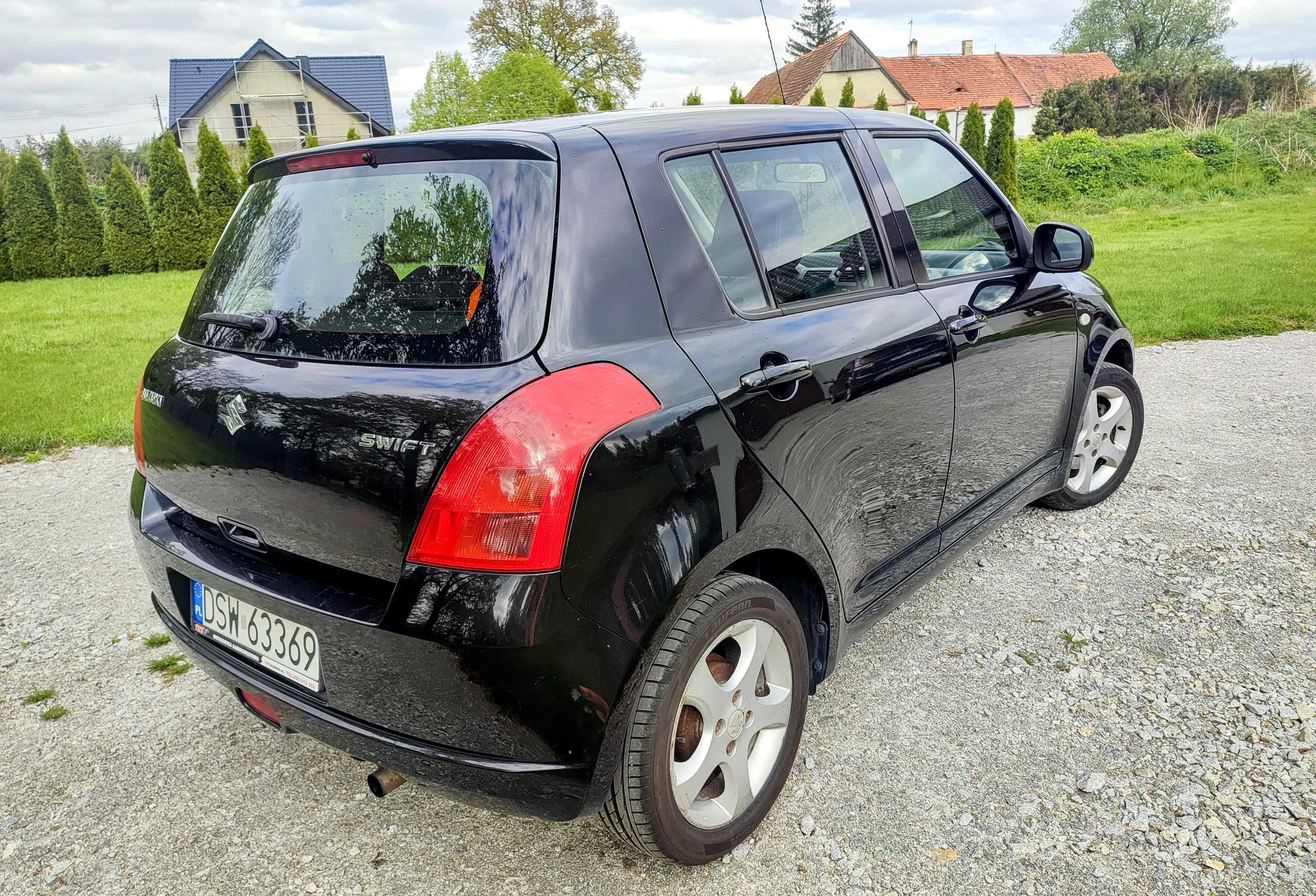 SUZUKI Swift 2006