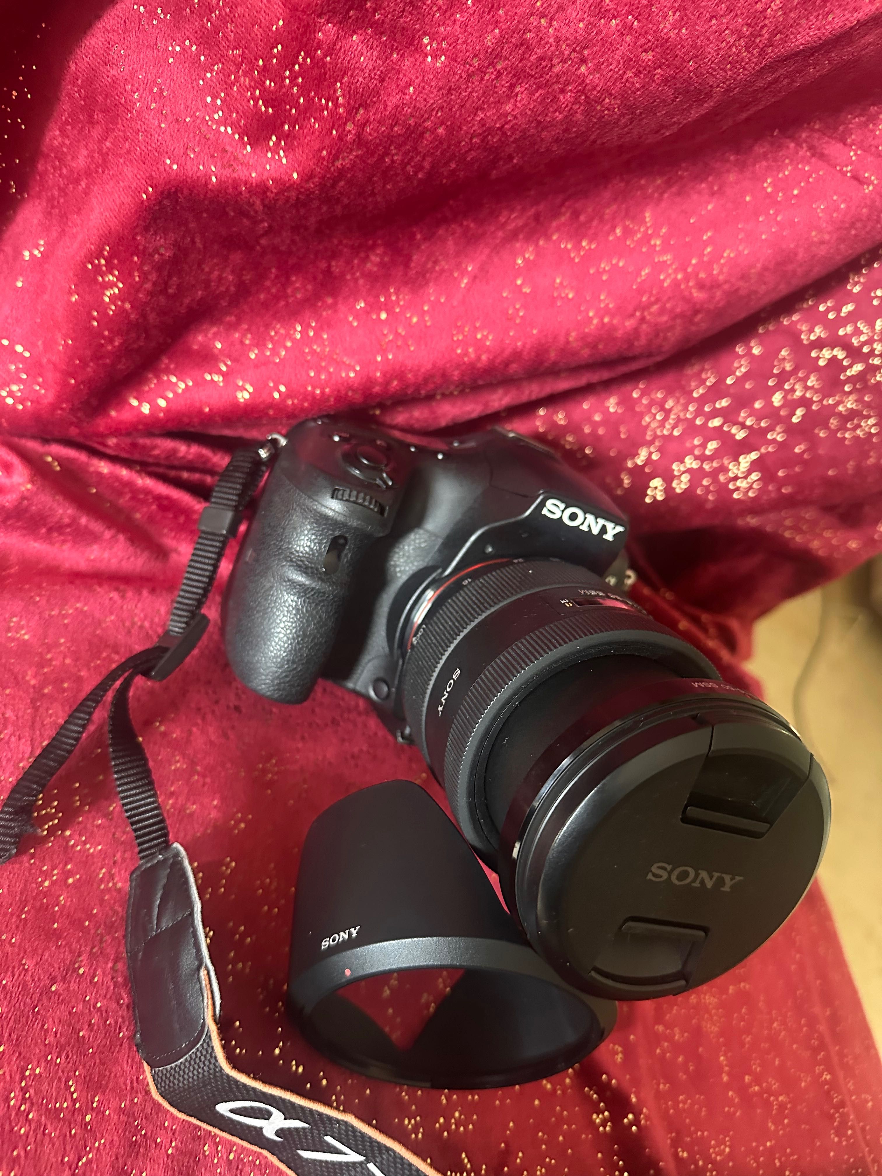 Фотоапарат Sony Alpha 77 II