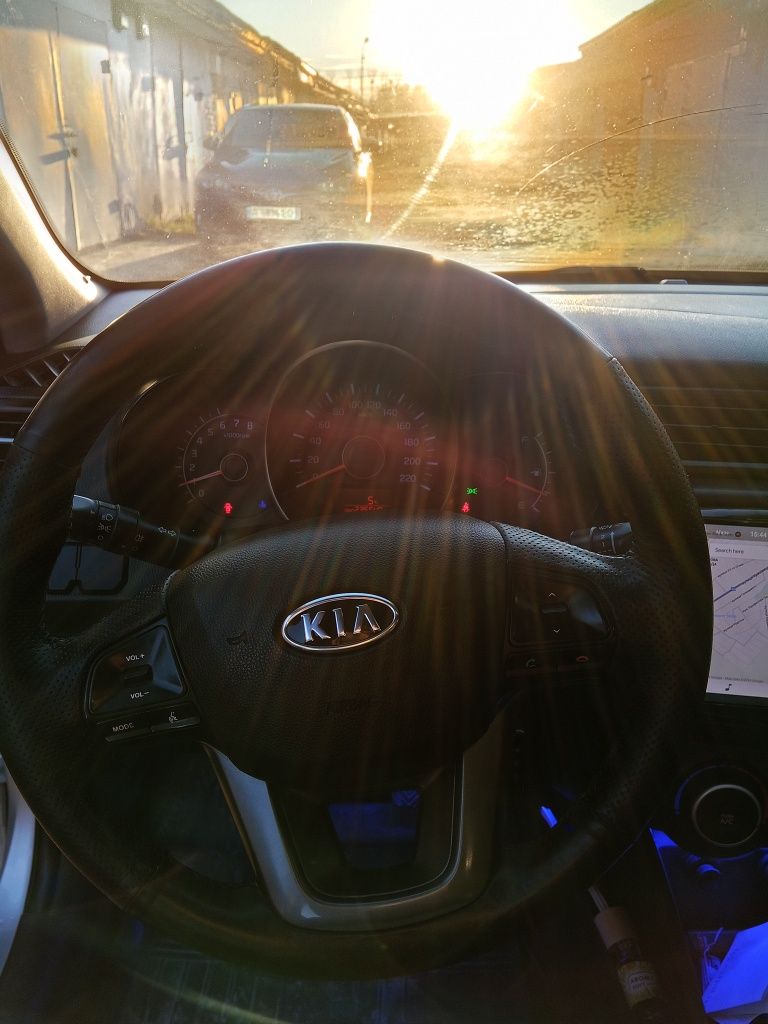КІА RIO 1.4, 2012p 5200$