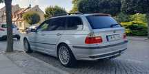 BMW Seria 3 325iA Touring '04 (aut. klimat, tempomat, 8 p.p., hak BMW, 3 kpl. kół)