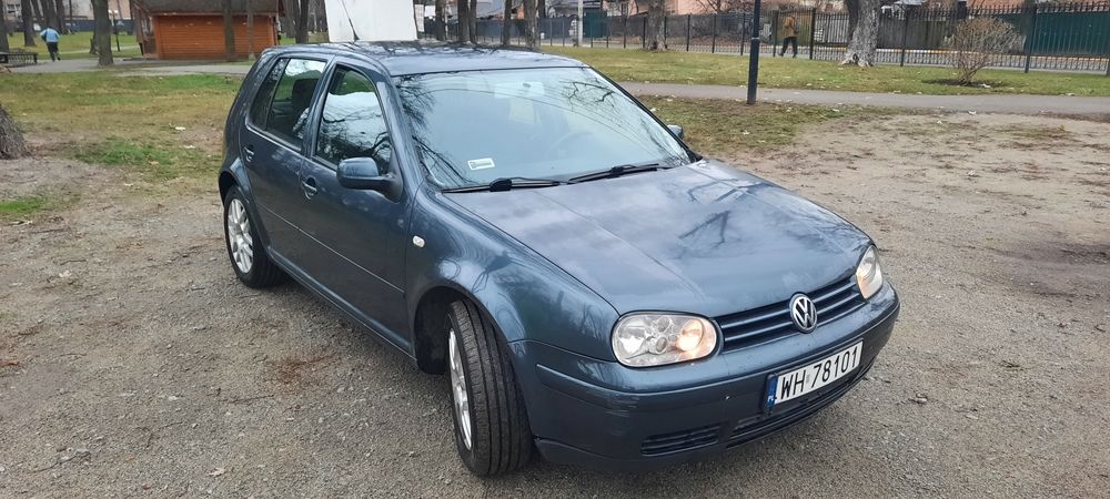 Volkswagen Golf 4 автомат