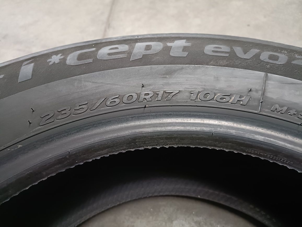 Opona zimowa Hankook Winter iCept Evo 2 SUV 235/60R17 106H