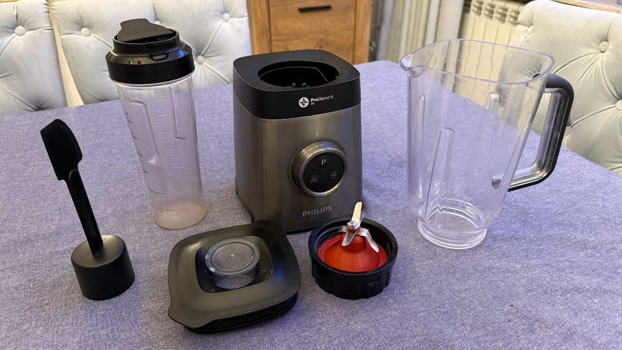 Blender wysokoobrotowy Philips HR3664/90