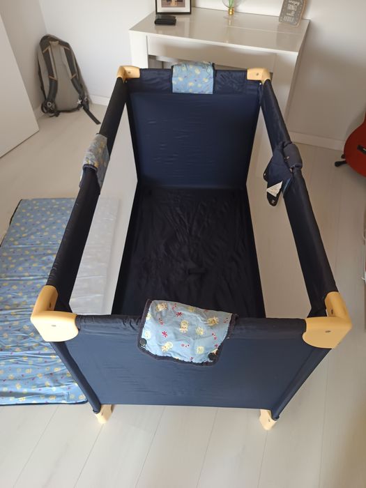 Cama de viagem para criança