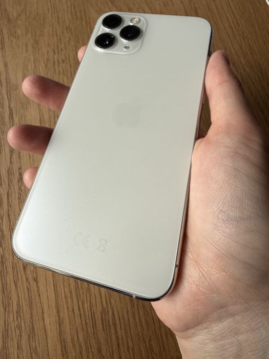 iPhone 11 Pro 512 GB biały stan bardzo dobry (95% pojemności baterii)