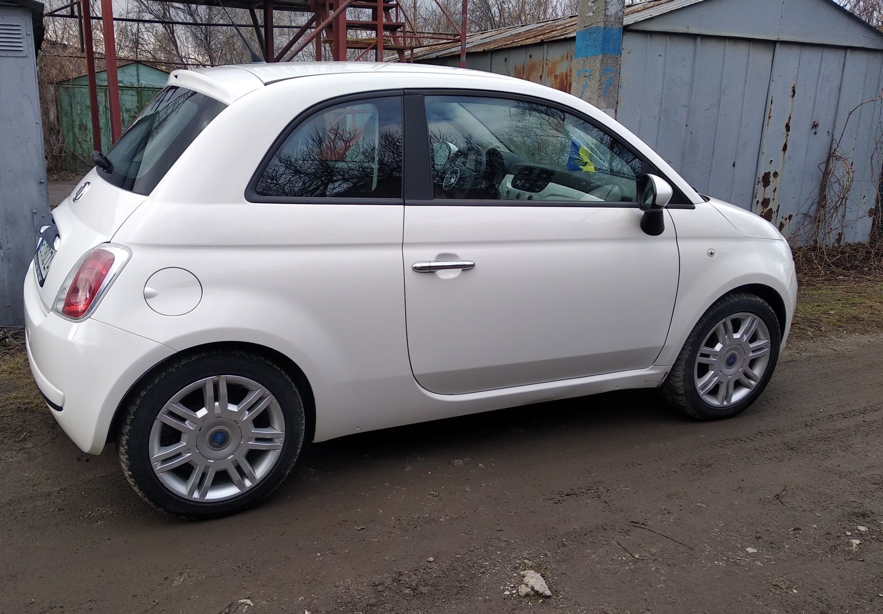 Електричка Фіат FIAT 500E, електромобіль ЄВРОПА