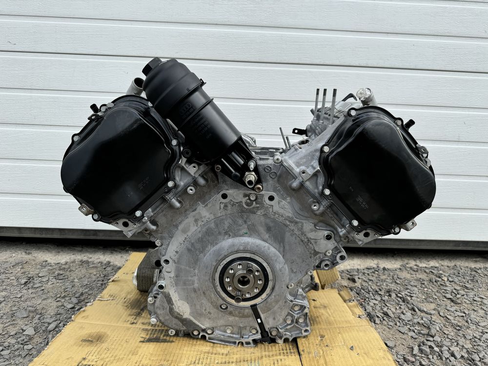 Двигун Audi A6 A4 A5 Q5 Q7 3.0TFSI  06E 100 035 N