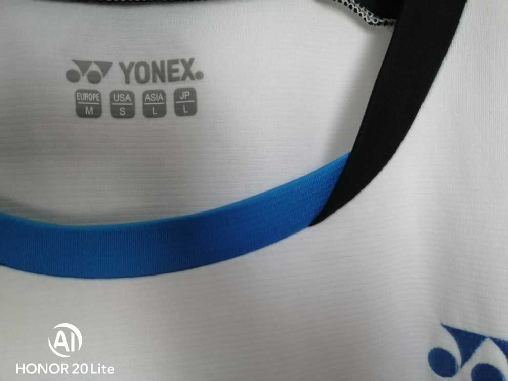 Koszulka do gry w tenisa/badmintona specjalistycznej marki Yonex.