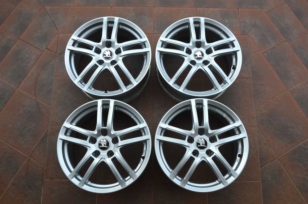 Комплект дисків DEZENT 5x112 R17