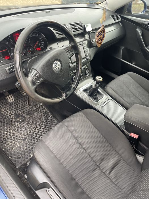 Продам Passat B6 2006 2.0 TDI