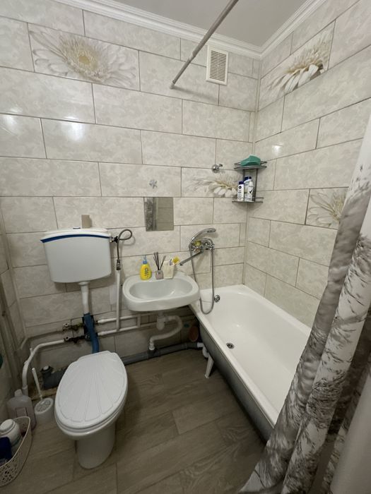 Оренда однокімнатної квартири ринок Вишенька вул Келецька. Зуп Ващука