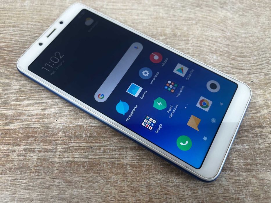 Smartfon Xiaomi Redmi 6 3 GB / 64 GB