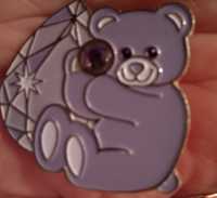 детский для девочки значок брошь фиолетовый мишка 2008