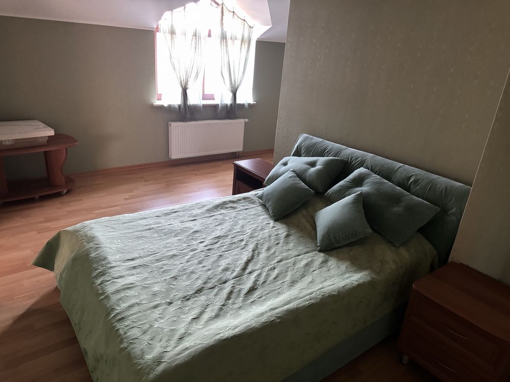 Продається будинок по вул. Сельських 12, Франківський район