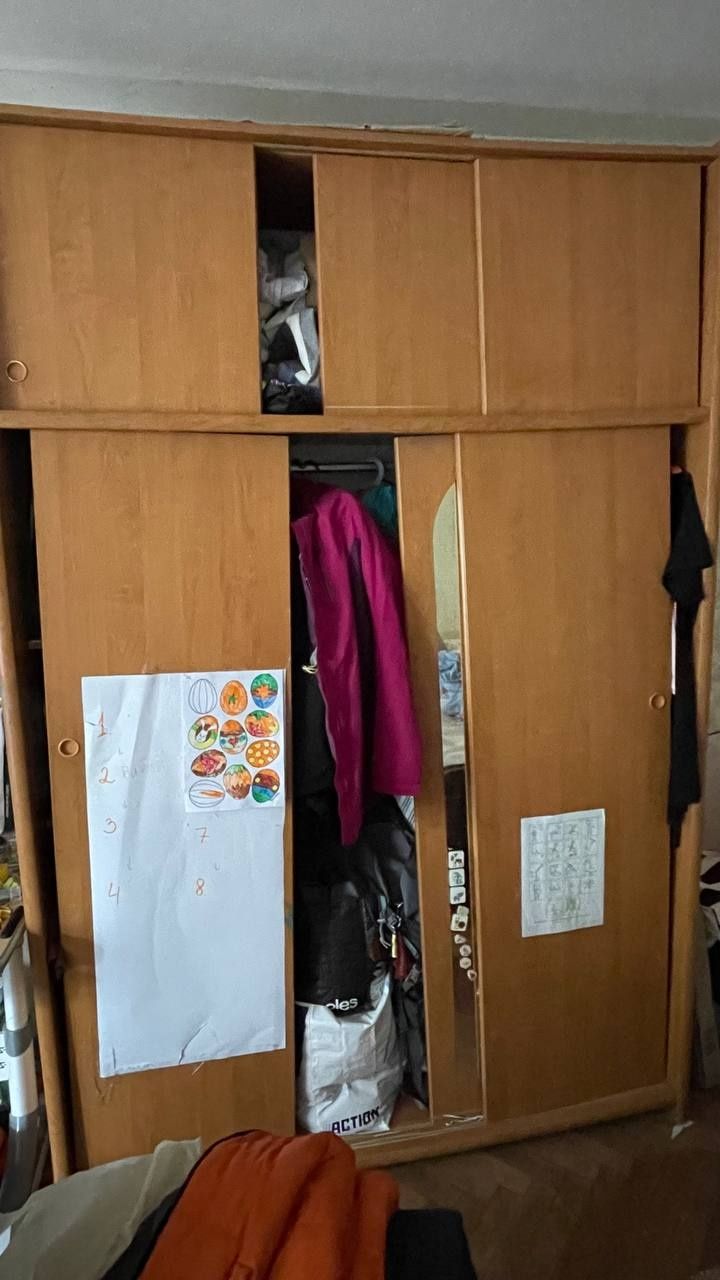 Шафа купе шкаф стінка