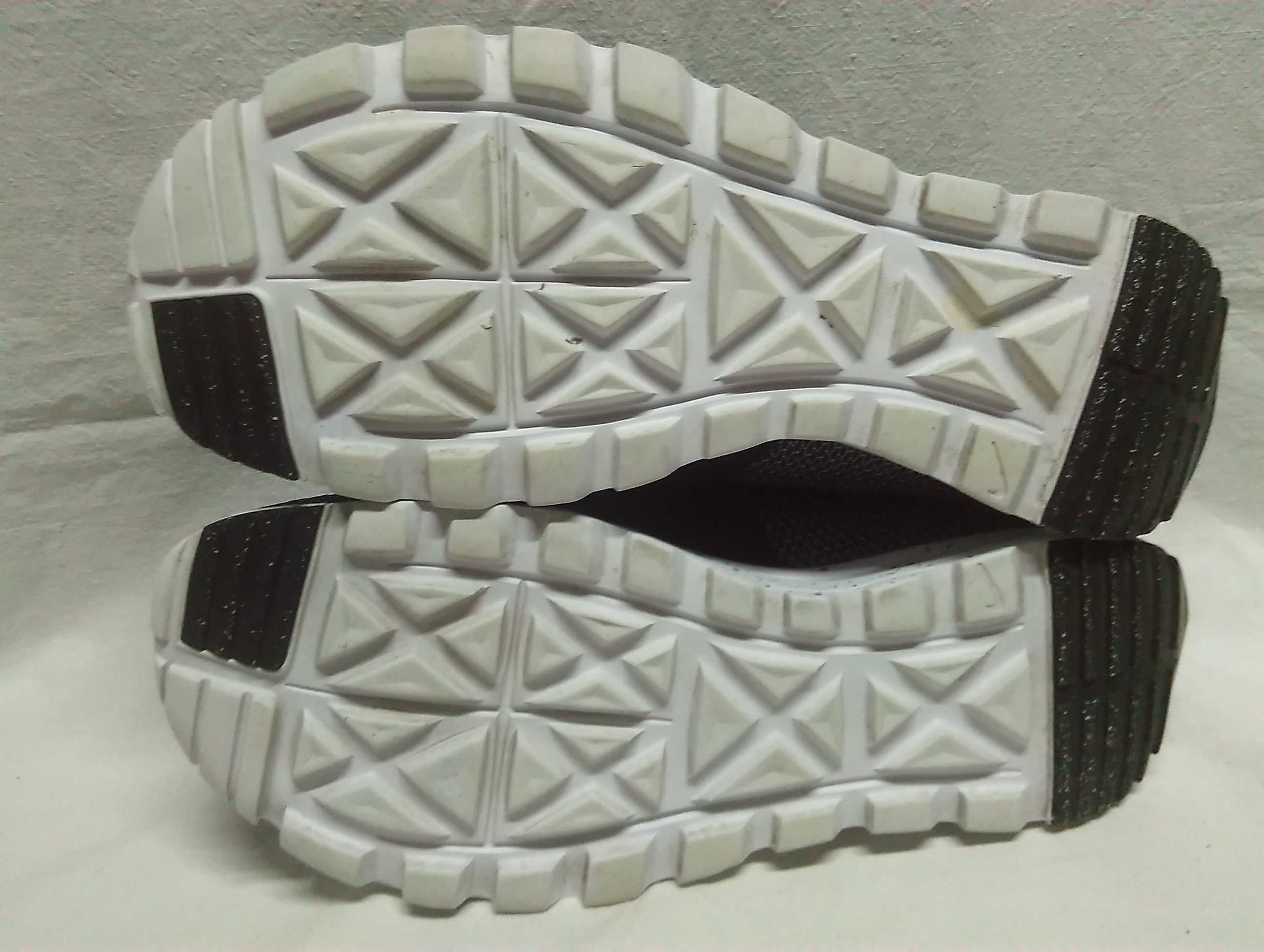 Buty Nike SB Trainerendor rozm 44