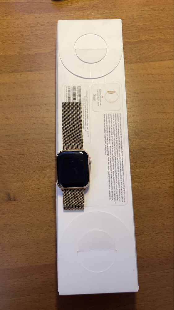 Apple Watch SE 40mm Rose Gold