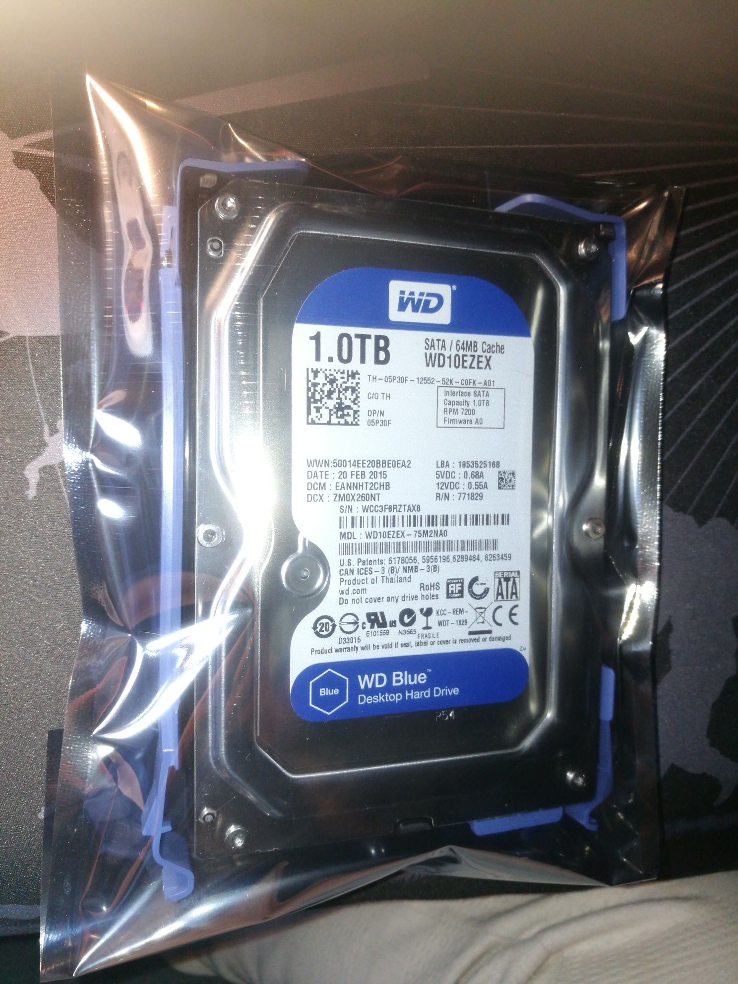 1.0TB WD10EZEX SATA/64 Cache