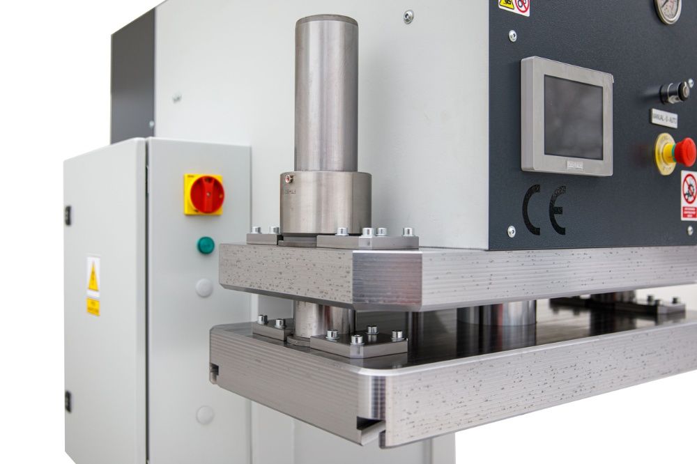 Prasa hydrauliczna UPV100TT UltraPras