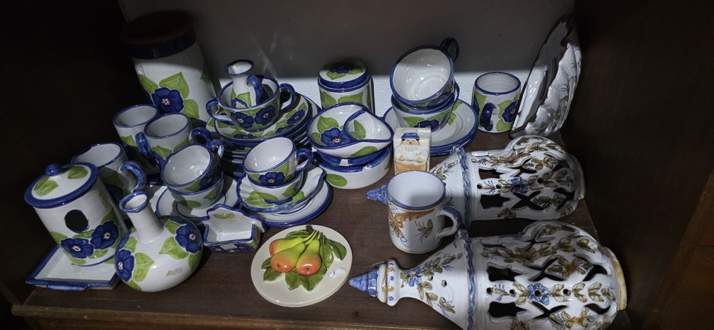 Peças de cerâmica artesanal