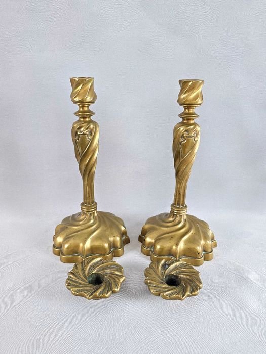 Lichtarze z mosiądzu