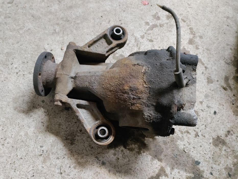 Dyferencjał Mitsubishi Outlander 2.0T